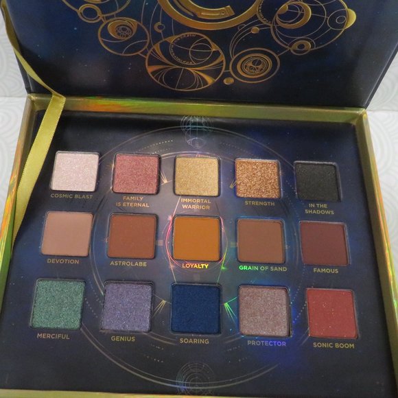 URBAN DECAY💥MARVEL ETERNALS EYESHADOW PALETTE - BRAND NEW💥 - Picture 5 of 7